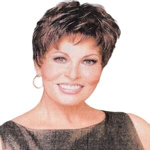 NWT Raquel Welch Signature Collection Woman Wig